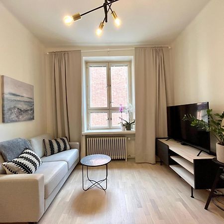 Cosy Flat In The Heart Of Helsinki Center Apartment Exterior photo
